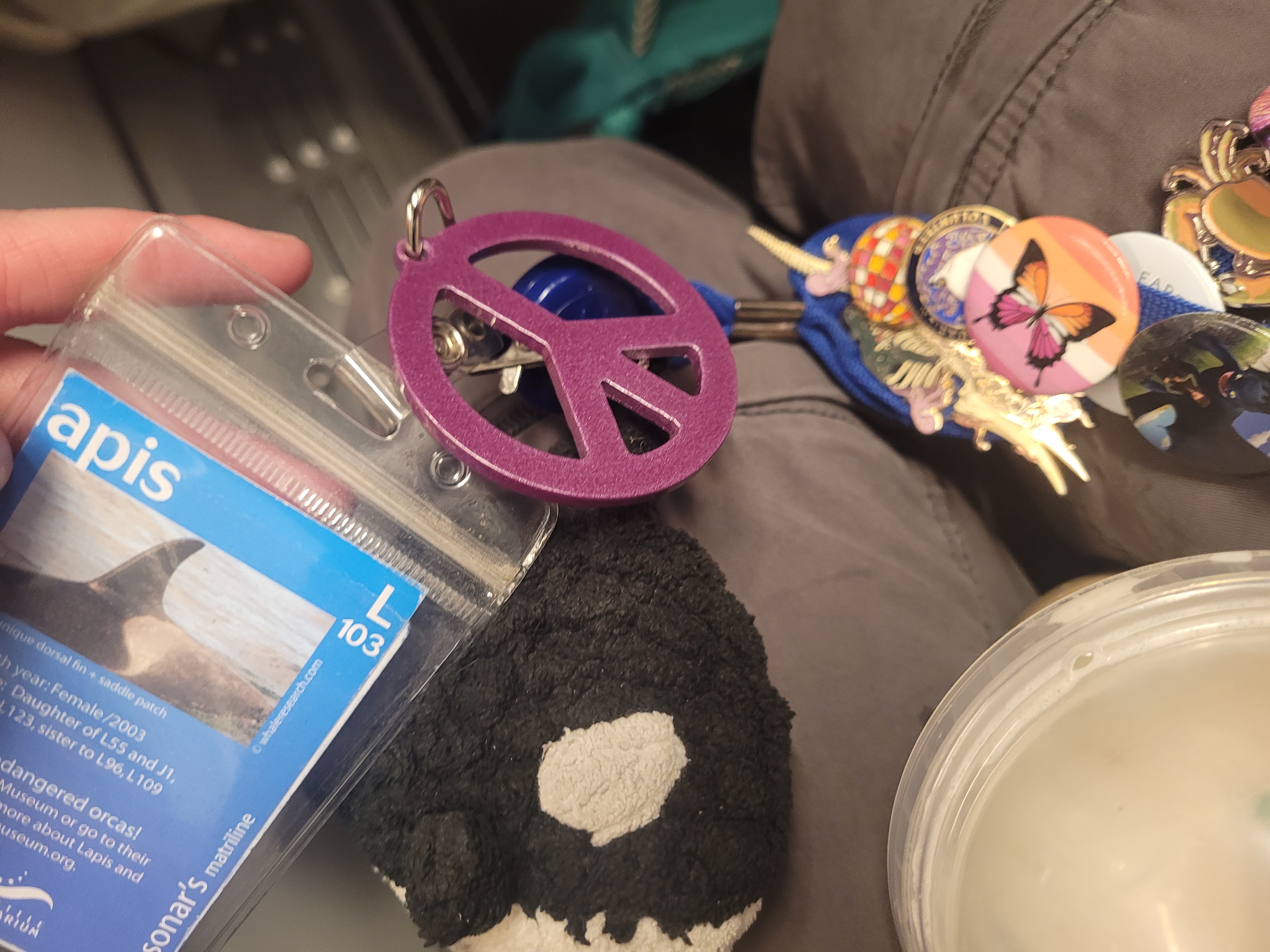 Peace from seattle aqaurium! 